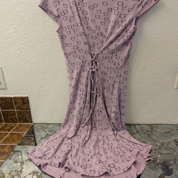 Hot Topic Light Pink Dress - Picture 7 of 8